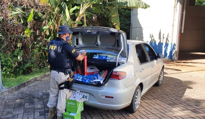 PRF apreende veículo carregado com cigarros e diversos eletrônicos de procedência estrangeira em Realeza