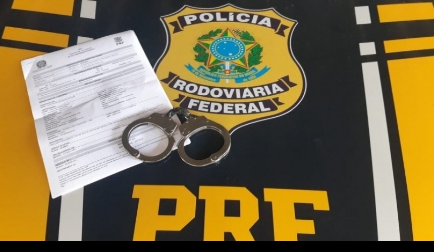Condutor com mandado de prisão é detido pela PRF em Capitão