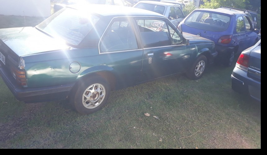 Motorista bate em veículo parado em Capitão e é preso por embriaguez