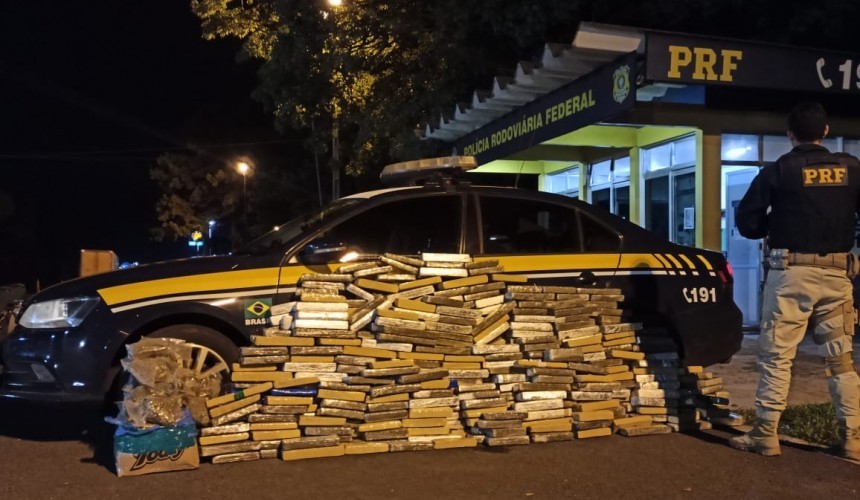PRF apreende carro com mais de 300 quilos de maconha na BR 277, em Nova Laranjeiras