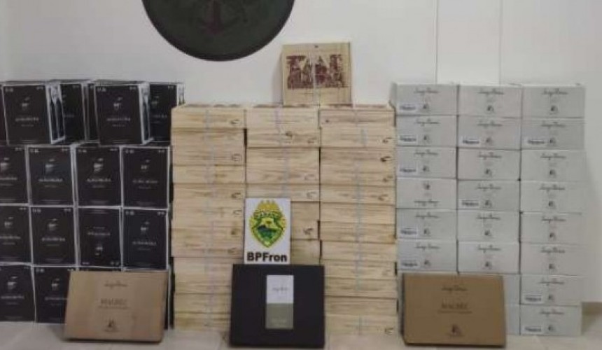 BPFron apreende bebidas de origem estrangeira durante a Operação Hórus em Barracão
