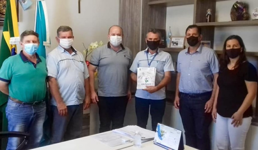 Prefeito Maxwell recebe Chefe Regional da Emater para discutir projetos de incentivo ao setor agrícola