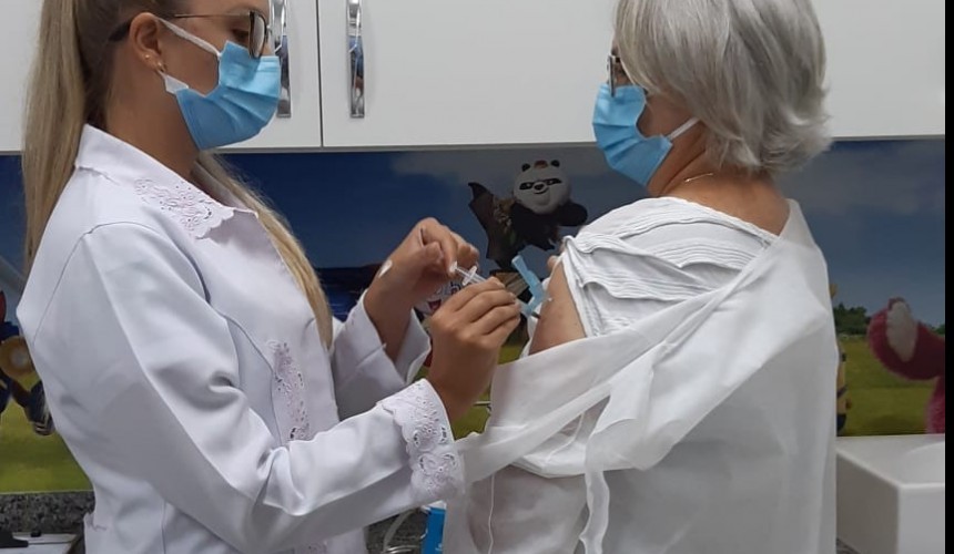Começou a vacinação contra covid-19 em Capitão