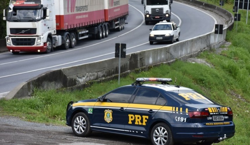 PRF encerra a Operação Carnaval 2021 no Paraná