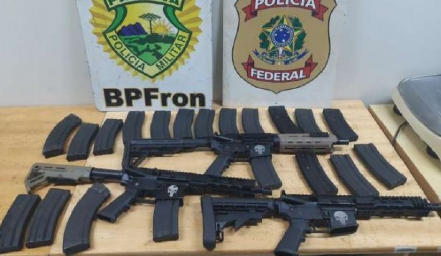 Duas pessoas são presas com armamentos na rodoviária de Céu Azul