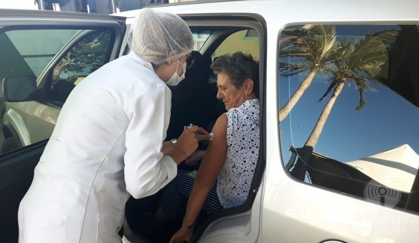 Idosos com mais de 85 anos já podem ser vacinados em Capitão