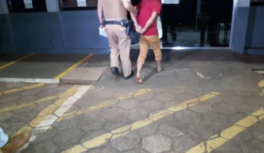 Jovem de 25 anos suspeito de estupro é detido pela Polícia Militar, em Três Barras do Paraná