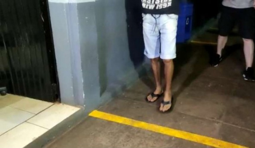 Jovem é detido com 8 quilos de maconha em rodoviária de Cascavel