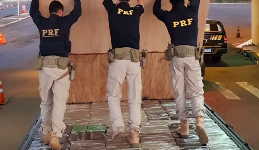 PRF apreende 150 toneladas de drogas no Paraná em 2020 e registra novo recorde histórico