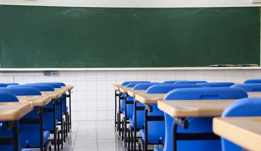 Volta às aulas presenciais é suspensa novamente em Capitão