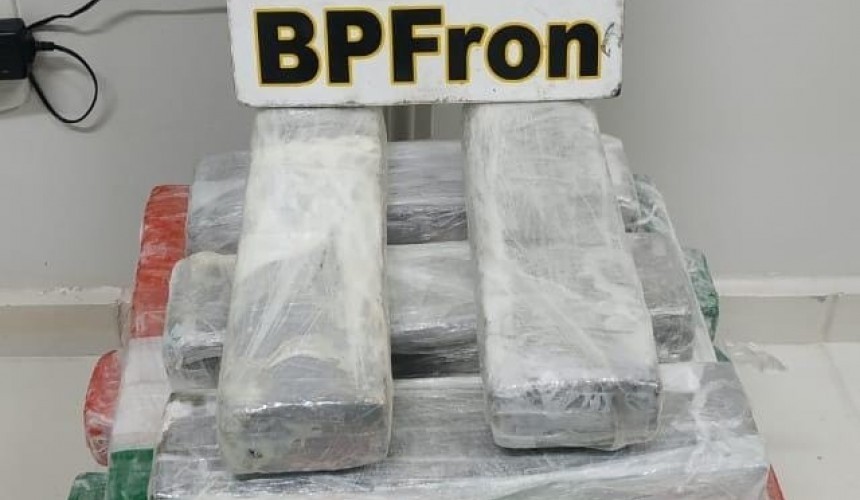 Realeza: BPFRON apreende drogas em ônibus durante Operação Hórus