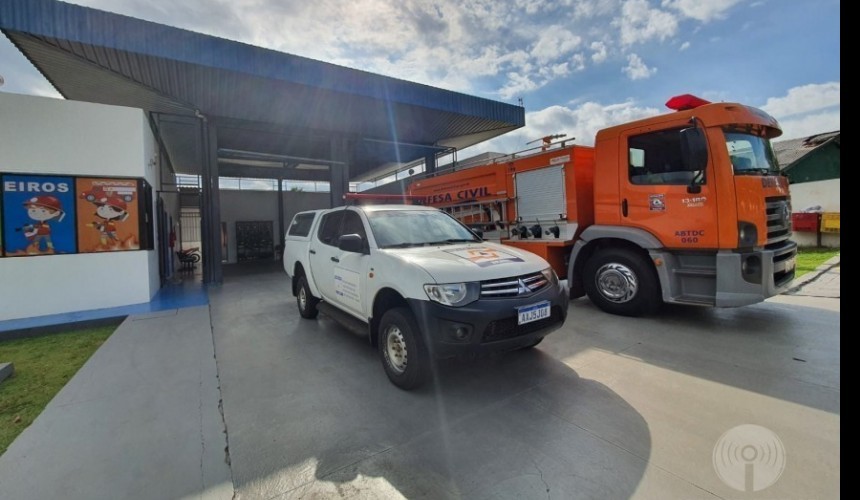 Defesa Civil e Bombeiros de Capitão estão arrecadando comida e cilindros de oxigênio para suprir demanda do estado