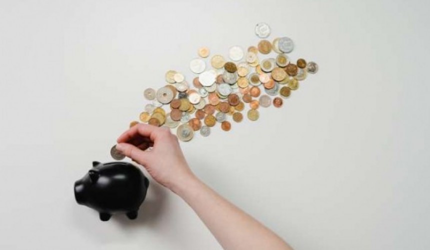 Idosa perde R$ 3 mil em golpe do bilhete premiado, em Arapongas