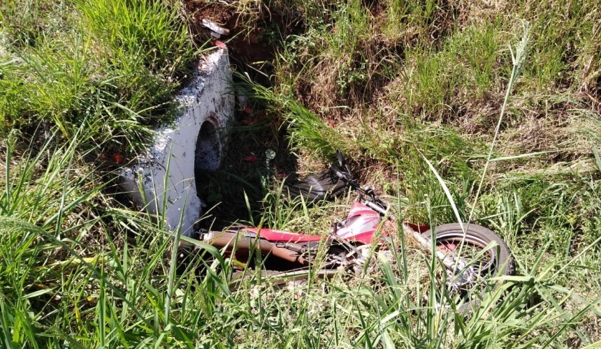 Condutor de motocicleta é encontrado morto após acidente na BR-163, em Pérola do Oeste