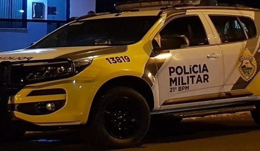 Homem com mandado de prisão em aberto é preso com faca na cintura em Santo Antônio do Sudoeste