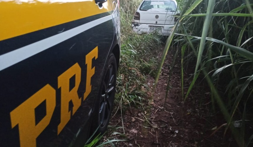 PRF recupera veículo furtado em Lindoeste
