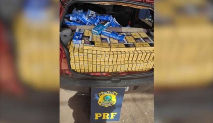 PRF apreende R$ 25 mil em cigarros contrabandeados do Paraguai, em Realeza