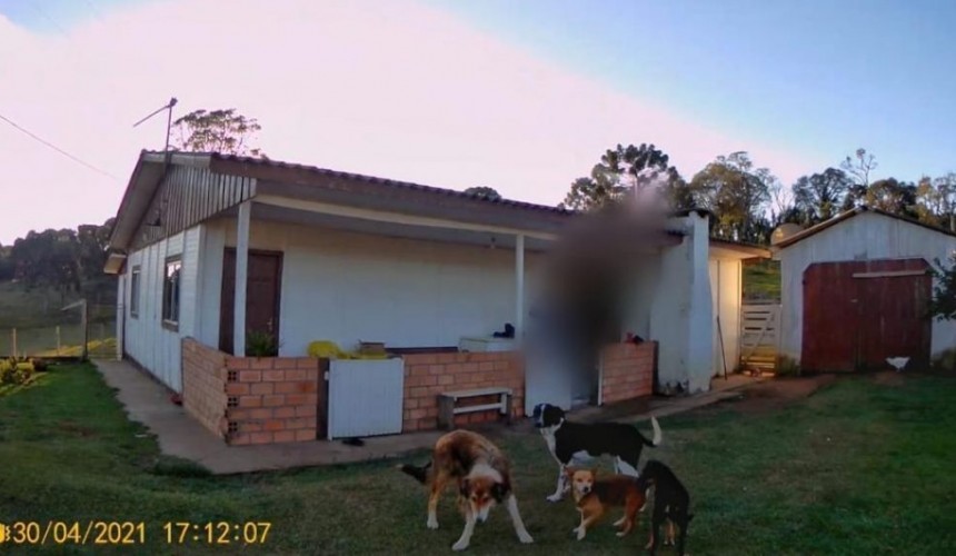 Polícia Civil resgata mãe e filho que estavam mantidos em cativeiro pelo ex-marido, em Palmas