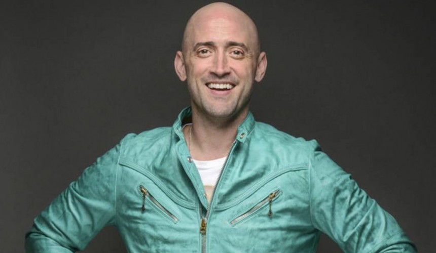 Morre o ator e humorista Paulo Gustavo, vítima da Covid-19