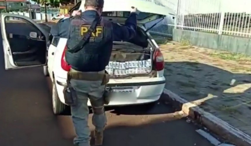 Cinco mil maços de cigarros são apreendidos pela PRF, em Santa Tereza do Oeste