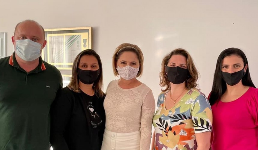 Prefeito Maxwell faz pedido de materiais ao PROVOPAR, para o Hospital Nossa Senhora da Aparecida