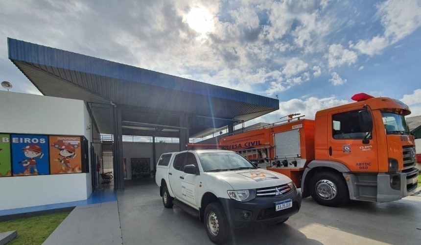 Princípio de incêndio mobiliza Bombeiros na quadra da Praça São Cristóvão em Capitão