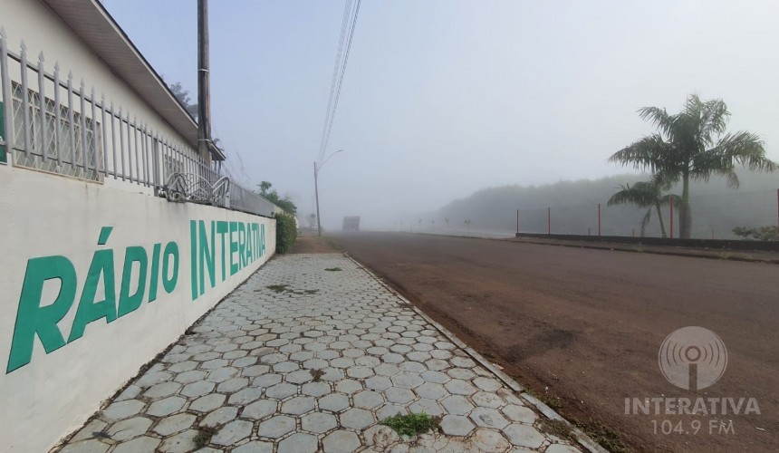 Semana começa com tempo frio em Capitão Leônidas Marques