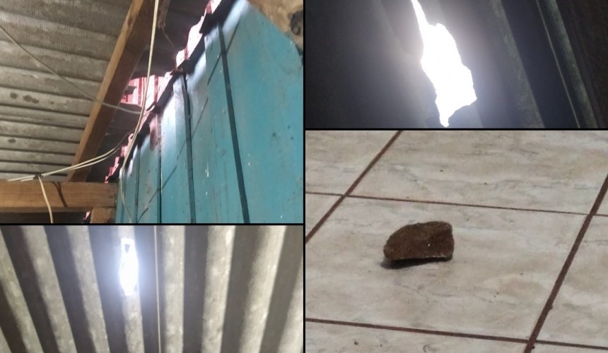 Casa é apedrejada após vizinho pedir para abaixar o som em Capitão