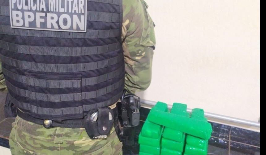 BPFRON apreende drogas em ônibus durante Operação Hórus em Capitão