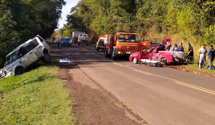 Dois feridos em grave acidente na PR-281, em Realeza