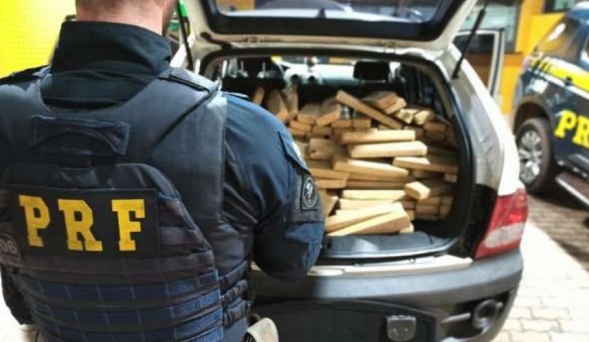Jovem é preso com mais de 300 quilos de maconha em Cascavel