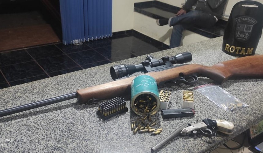 Homem é preso com armas e munições após disparo em Boa Vista da Aparecida