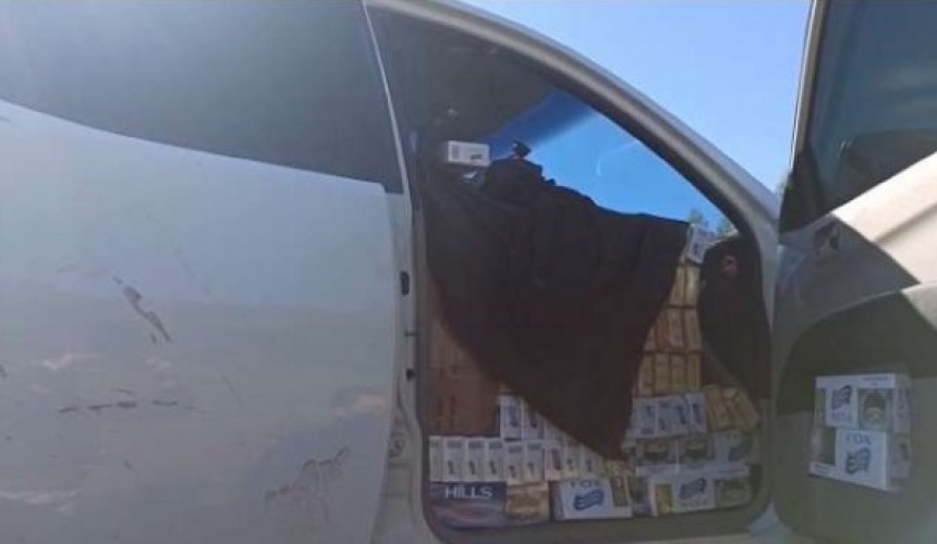 PRF apreende adolescente dirigindo caminhonete roubada carregada com cigarros, em Vera Cruz D'Oeste