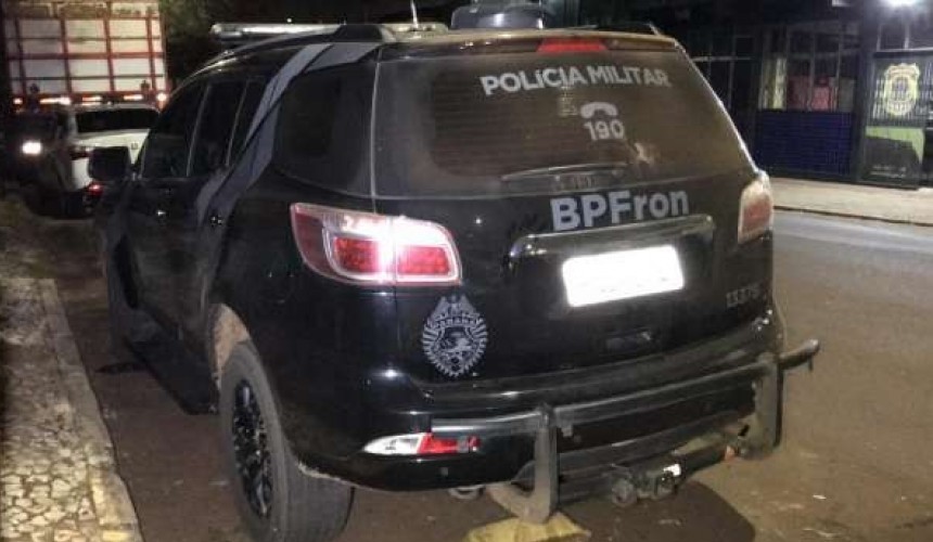 Homem é detido com 153 caixas de cigarros contrabandeados, em Ampére