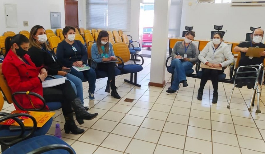 Secretaria de Assistência Social apresenta projetos e programas sociais à Câmara de Vereadores