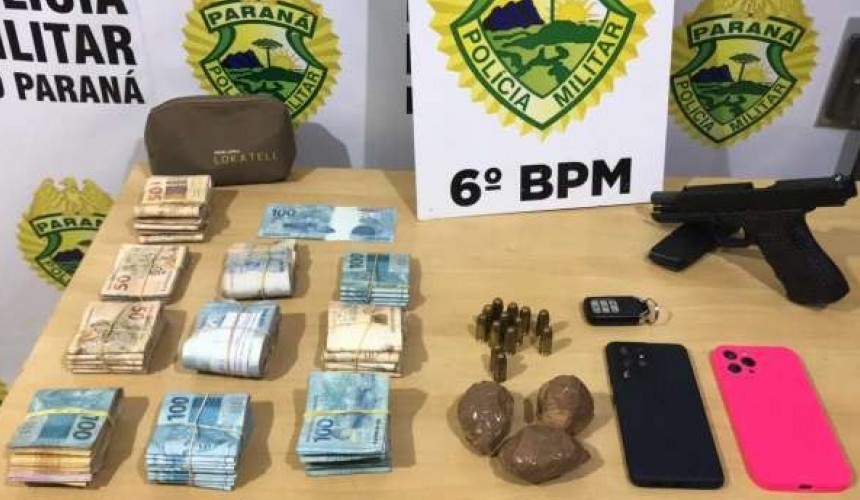 Mais de R$50 mil, drogas e arma são apreendidos pela PM em Cascavel