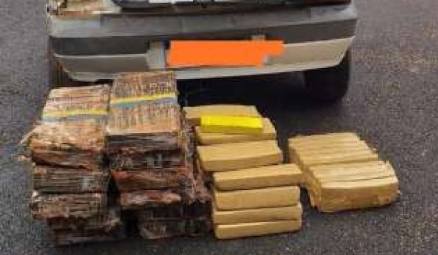 Adolescente é apreendido com mais de 130 kg de maconha em Diamante do Oeste