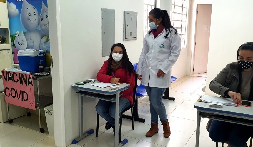 Covid-19: Vacinação de pessoas acima dos 45 anos vai até as 20h nesta terça em Capitão