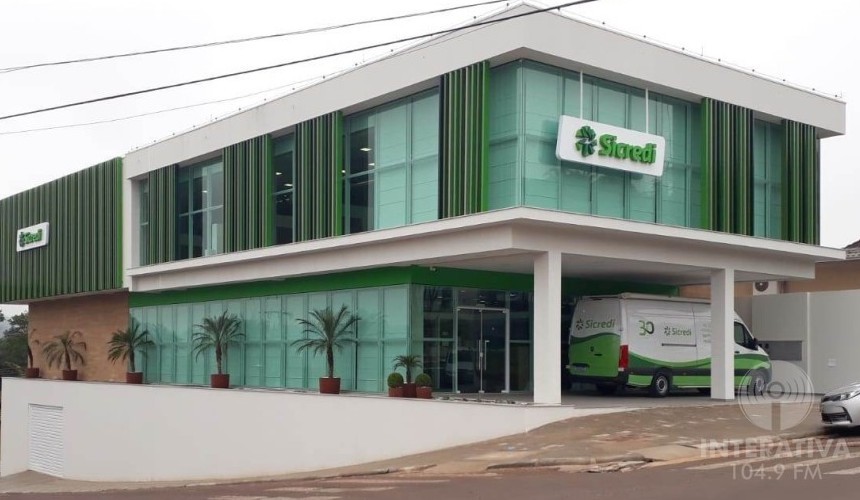 Sicredi de Capitão participa de evento dos 10 anos da Sala do Empreendedor e tira dúvidas sobre linhas de crédito