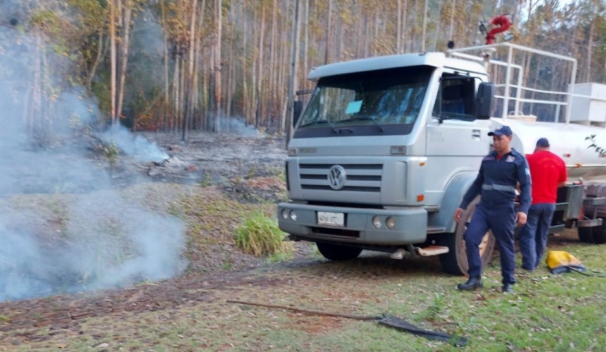 Bombeiros combatem dois incêndios ambientais no interior de Capitão