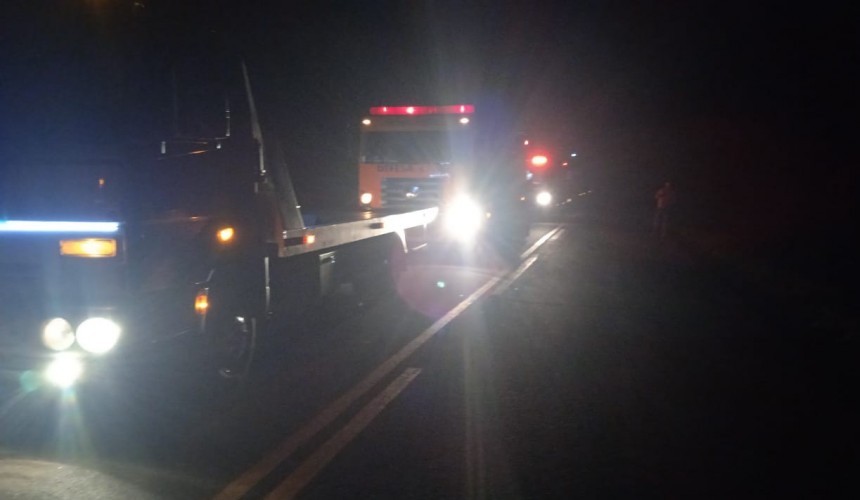 Colisão entre dois veículos deixa uma pessoa ferida na PR 484 em Capitão