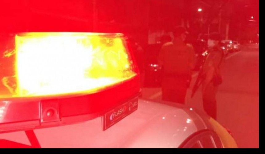 Mulher esfaqueia neto de 14 anos em Castro