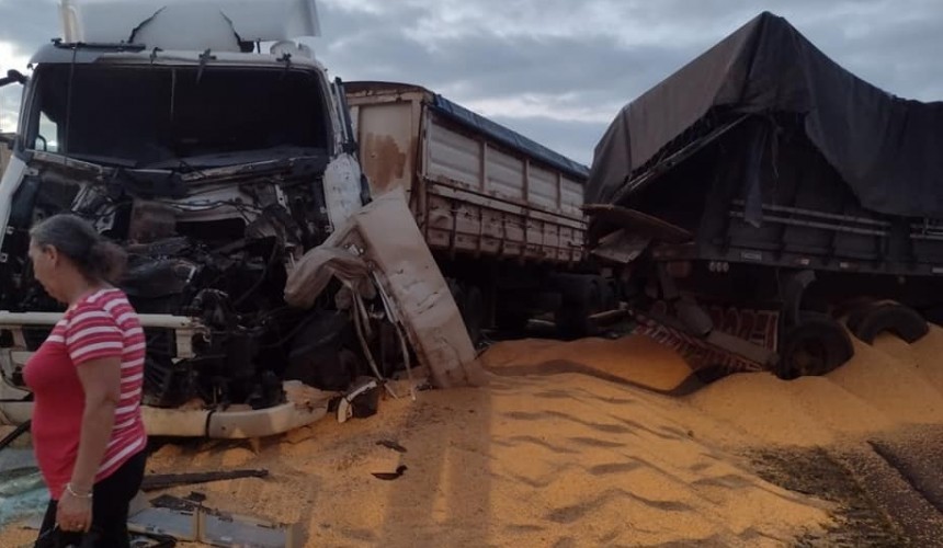 Grave acidente na saída do posto Colina é registrado em Boa Vista da Aparecida