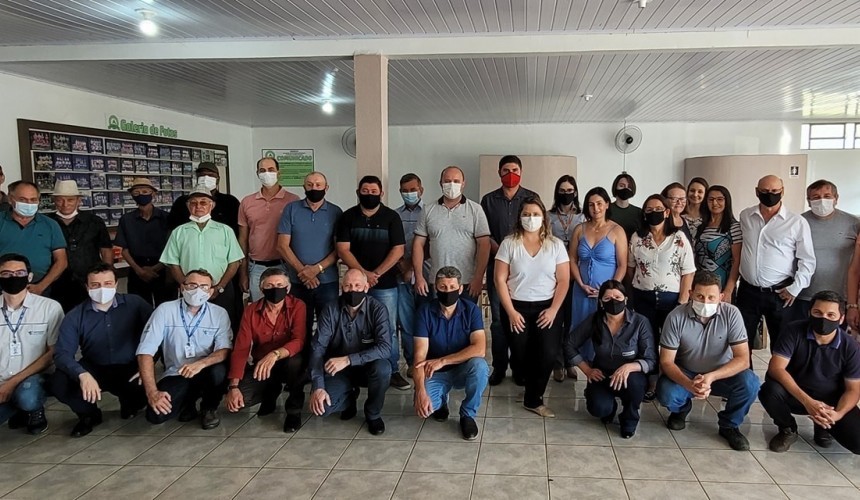 Claudio Zeni é empossado presidente do Sindicato dos Trabalhadores Rurais