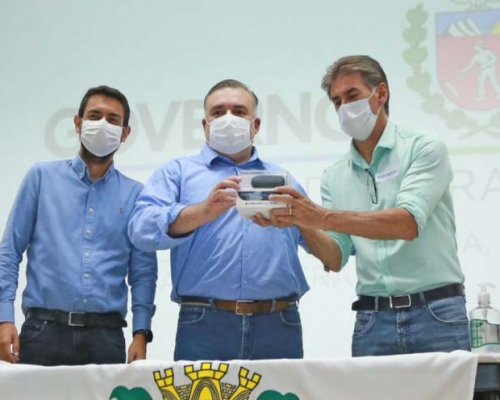 Estado firma convênios de programas sociais com 28 municípios da região de Cascavel; Capitão está na lista