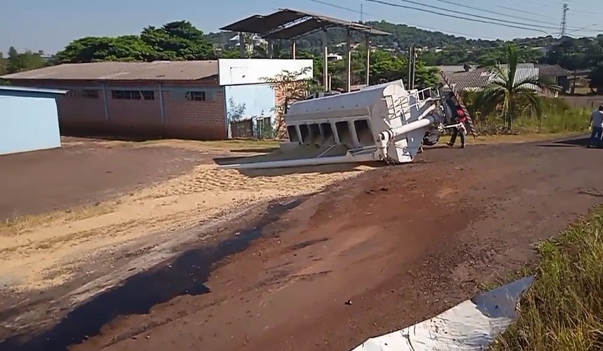 Homem sofre traumatismo craniano após acidente na BR 163 em Santa Lúcia