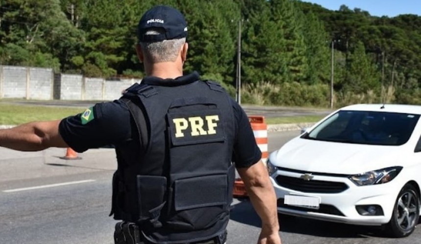 PRF encerra a Operação Ano Novo 2022 no Paraná