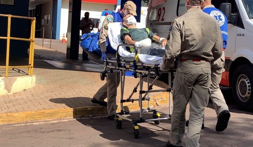 Homem perde a mão em acidente com máquina em Cascavel