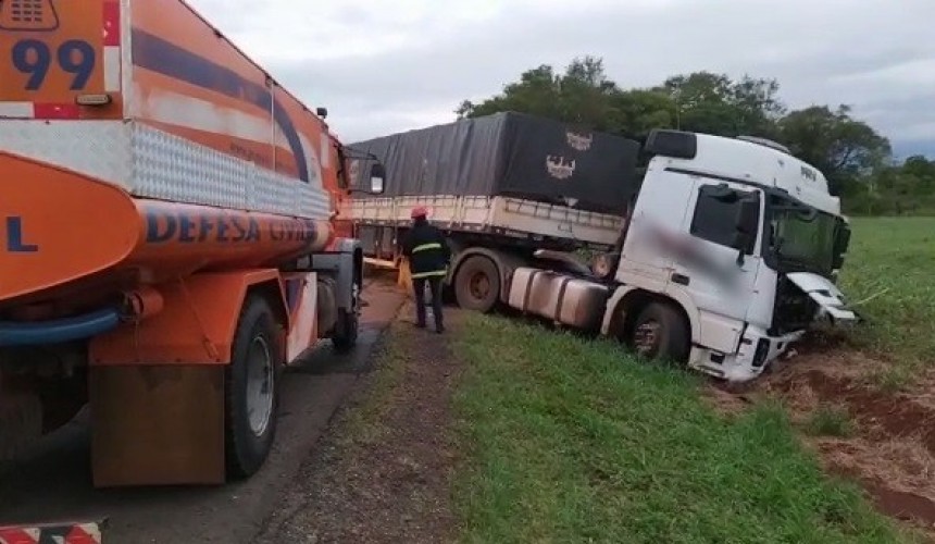 Grave acidente deixa um morto na PR-182