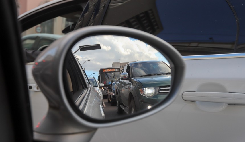 Detran passa a disponibilizar histórico dos veículos licenciados no Paraná gratuitamente